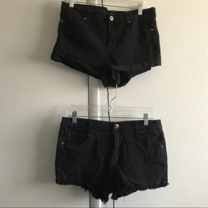 TWO pairs of black shorts / size 29